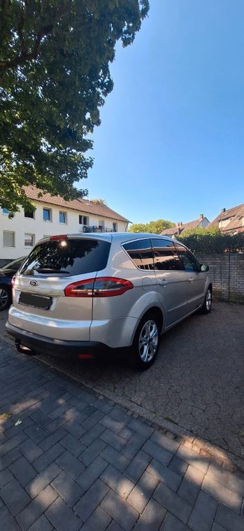 S-Max