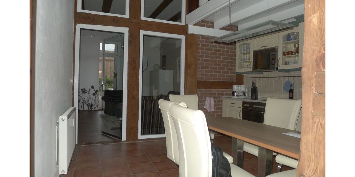 Langfristige Vermietung - zentral und großzügig in Rostocks Altstadt - Appartement Rostock | Angebot:26633755