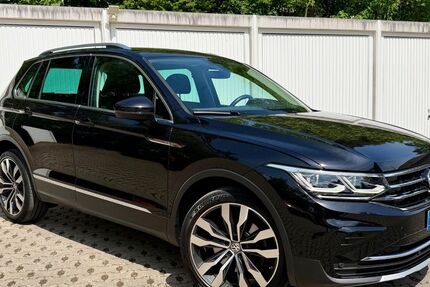 VW Tiguan 117.000 km 29.900 &euro; Ispringen 75228
