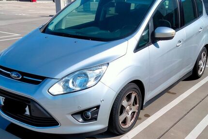 Ford C-Max 181.000 km 5.200 € Frankfurt am Main 60386