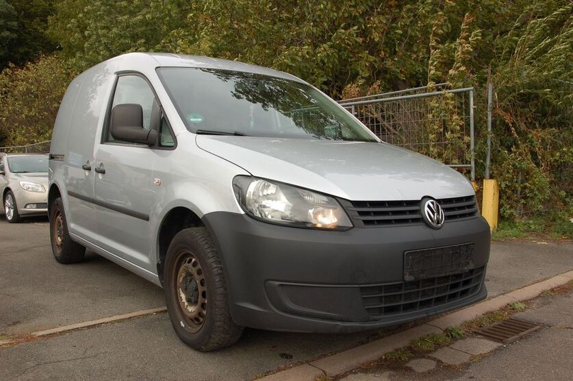 VW Caddy 314.000 km 3.199 € Erfurt 99085