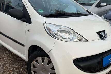 Peugeot 107 150.345 km 2.790 &euro; Berlin 13089