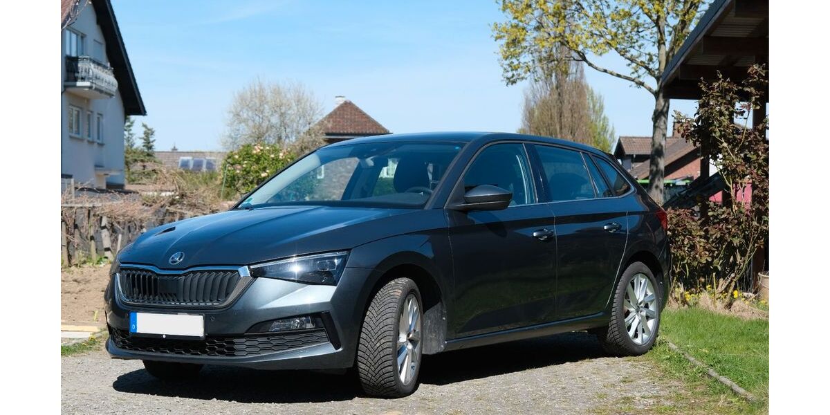Skoda Scala 101.000 km 17.000 &euro; Rheinbach 53359