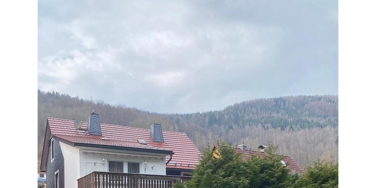 Mehrfamilienhaus, Wohnhaus Geratal - 10 Zimmer, 200 m&sup2;, 129.000&euro; | Angebot:27110878