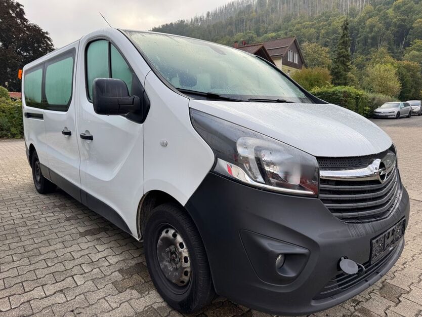 Opel Vivaro 220.400 km 10.999 € Nordhausen 99734