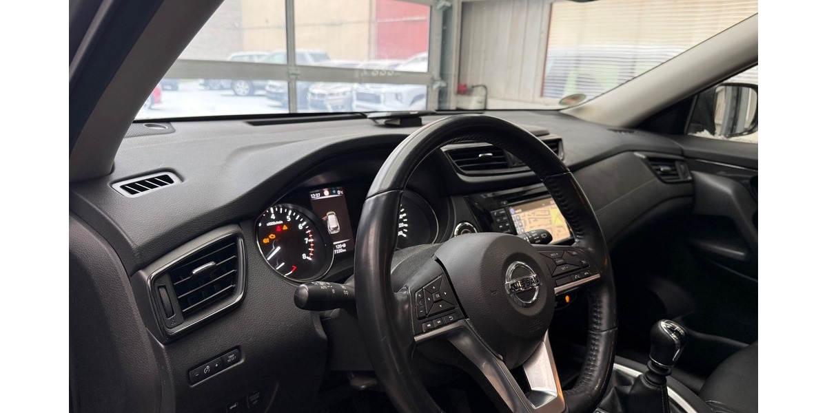 Nissan X-Trail Tekna 7 Sitze Ahk Leder 360 Panoram. LED 77.300 km 17.700 &euro; Berlin 10247