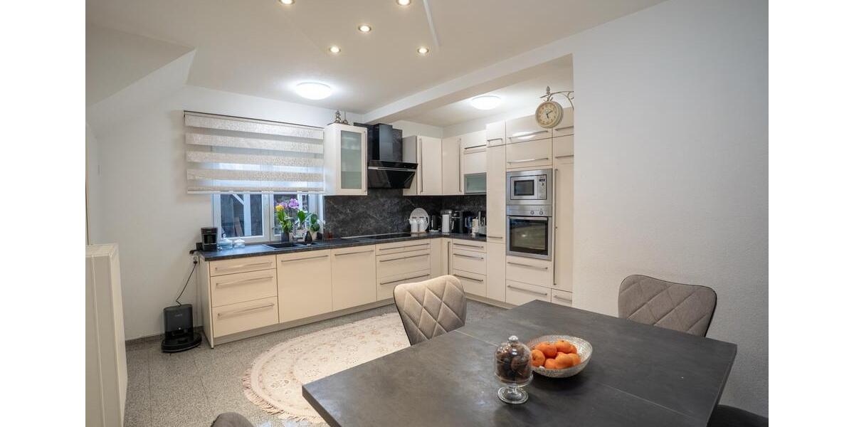 Einfamilienhaus Vöhringen - 4 Zimmer, 118 m&sup2;, 490.000&euro; | Angebot:26374033