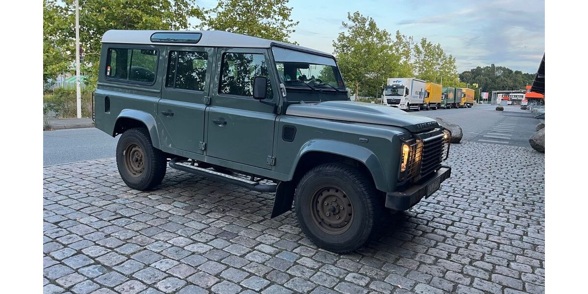 Land Rover Defender 69.000 km 36.800 &euro; Kiel 24113