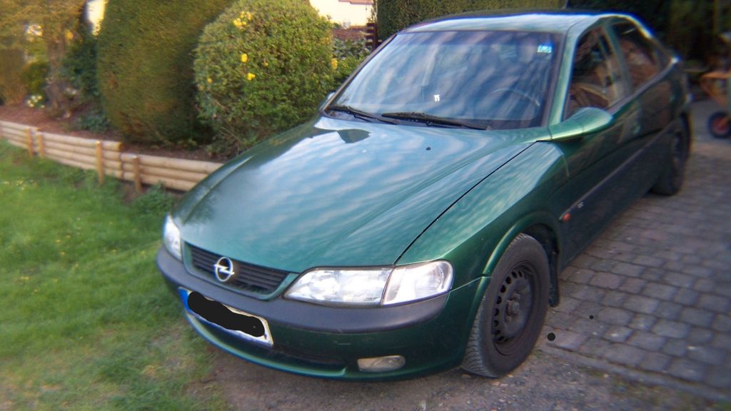 Opel Vectra 192.000 km 1.300 &euro; Großenlüder 36137