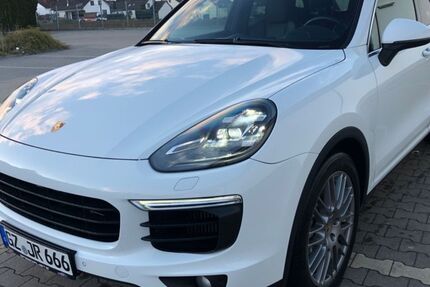 Porsche Cayenne 188.000 km 34.590 € Ichenhausen-Hochwang 89335