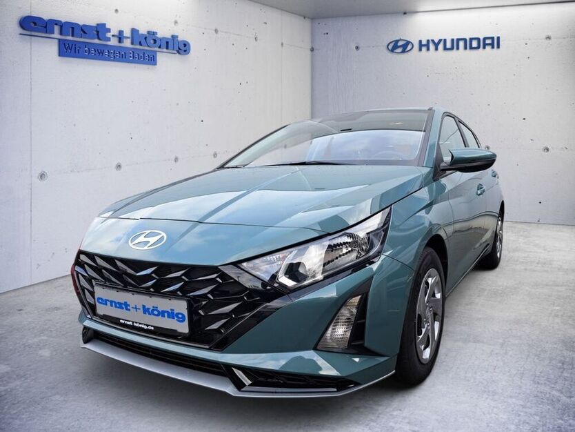 i20