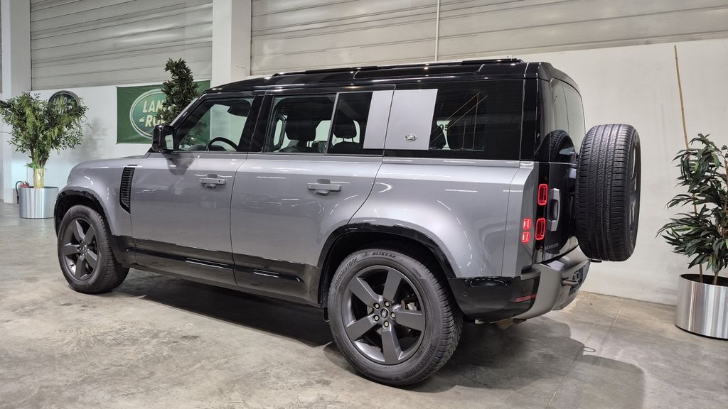 Land Rover Defender 81.000 km 53.999 &euro; Karlsruhe 76185