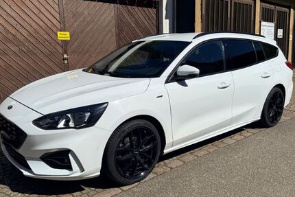 Ford Focus 80.500 km 10.500 &euro; Neuenbürg 75305
