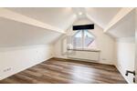 HELLES MODERNES DACHGESCHOSS MIT KAMIN - Etagenwohnung Offenburg Elgersweier | Angebot:26993988