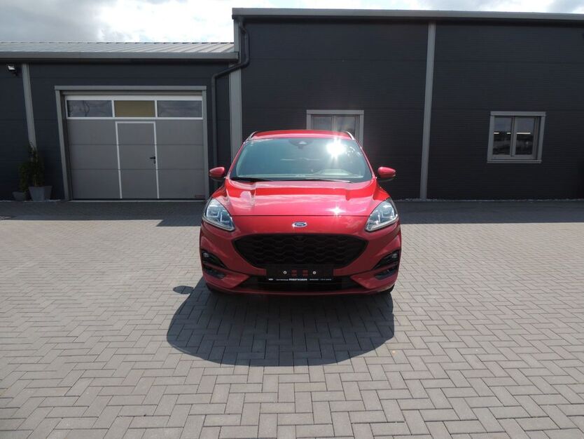 Ford Kuga 57.837 km 22.700 € Hofgeismar 34369