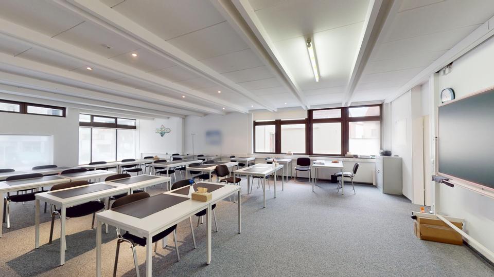 Gewerbeobjekt Sersheim - 1.200&euro; | Angebot:24774877