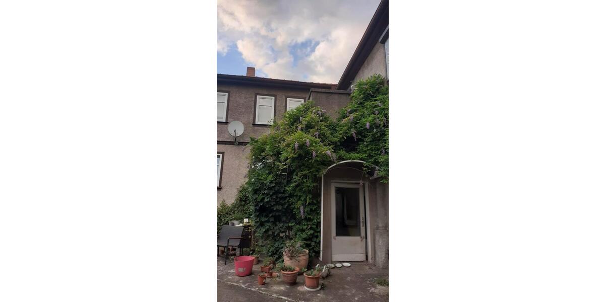 Mehrfamilienhaus, Wohnhaus Drei Gleichen - 13 Zimmer, 300 m&sup2;, 150.000&euro; | Angebot:26932538