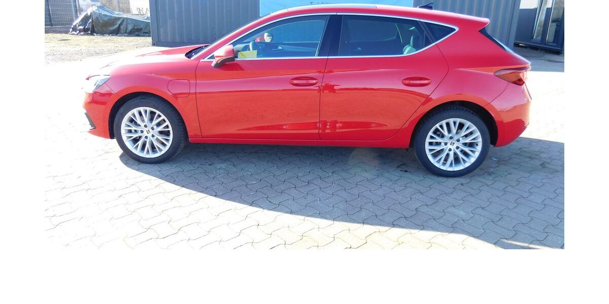 Seat Leon 27.500 km 18.990 &euro; Vordorf 38533