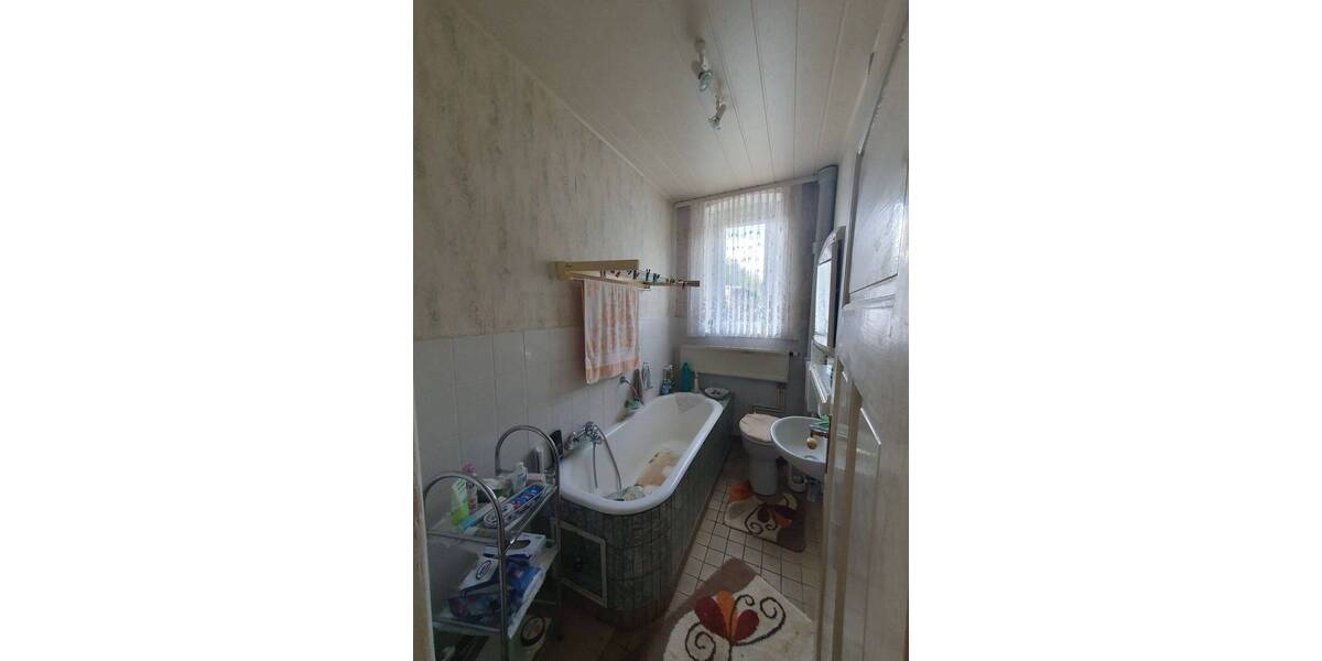 Doppelhaushälfte Bad Schmiedeberg - 4 Zimmer, 104 m&sup2;, 109.000&euro; | Angebot:25665773