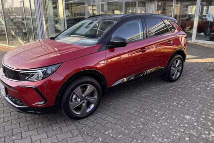 Opel Grandland X 8.575 km 19.997 &euro; Eisenhüttenstadt 15890
