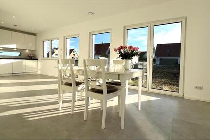 Haus BJ 2023 mit EBK, energieeffizient und privisionsfrei 5 zimmer