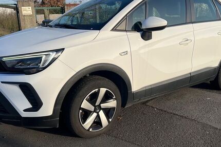 Opel Crossland (X) 133.987 km 11.499 &euro; Fulda 36043