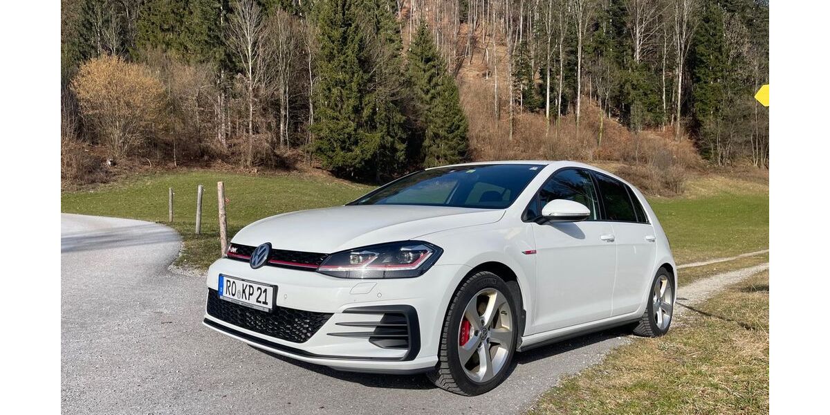 VW Golf 128.000 km 19.490 &euro; Rosenheim 83022