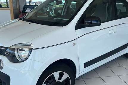 Renault Twingo 25.200 km 7.450 &euro; Eggenfelden 84307