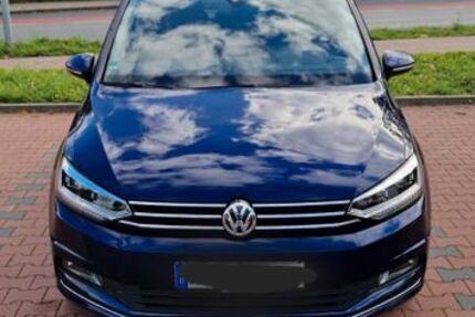 VW Touran 87.000 km 23.500 &euro; Friedrichsdorf 61381