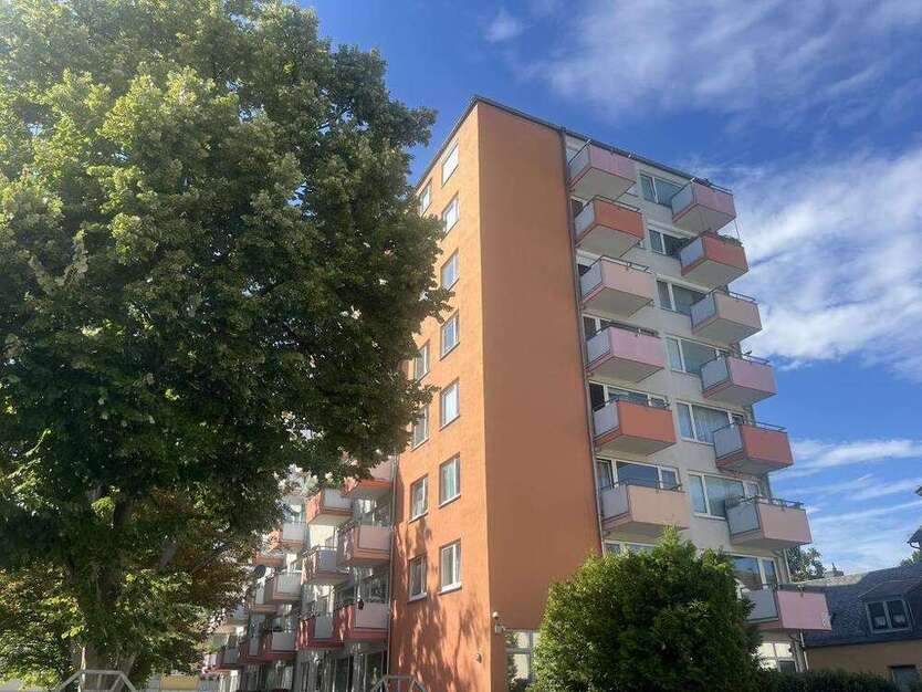 Wohnung zum Kaufen in Frankfurt am Main 260.000 € 51.45 m²