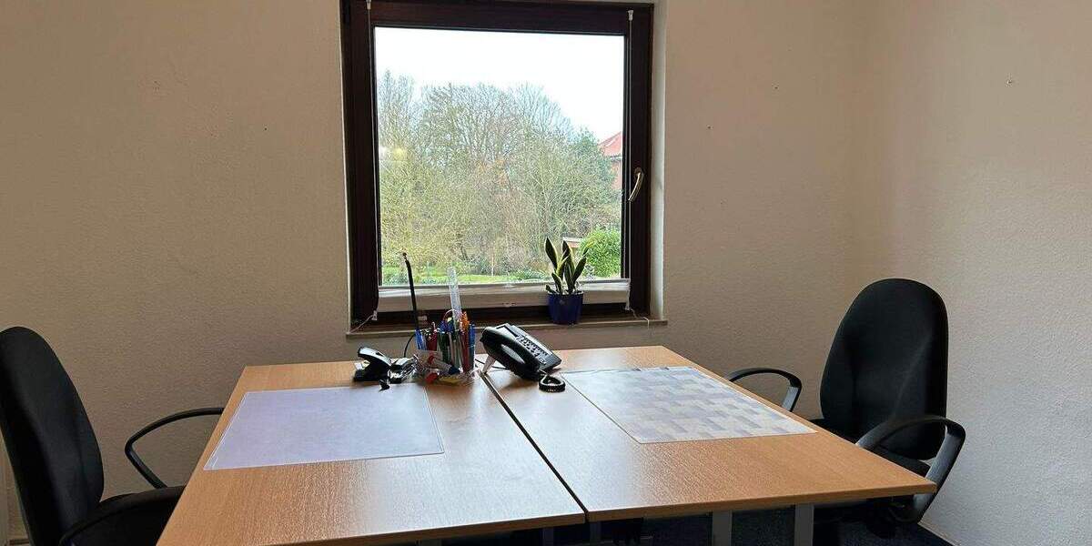 Einfamilienhaus Brake - 8 Zimmer, 190.000&euro; | Angebot:25386815