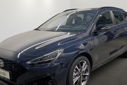 Hyundai i30 15.000 km 28.650 &euro; Cottbus 03042