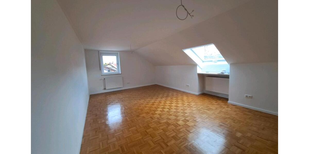 DG-Wohnung 75 qm in Wenzenbach 3 zimmer