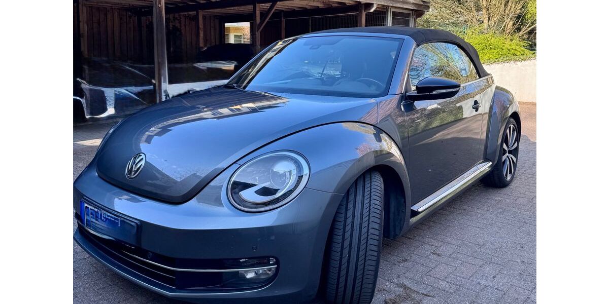 VW New Beetle 136.000 km 12.500 &euro; Hamburg Harburg 21073