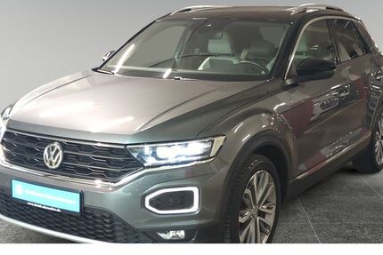VW T-Roc 57.950 km 21.984 &euro; München 81476