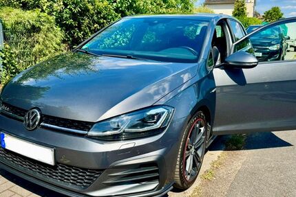 VW Golf 165.000 km 19.000 € Pulheim 50259