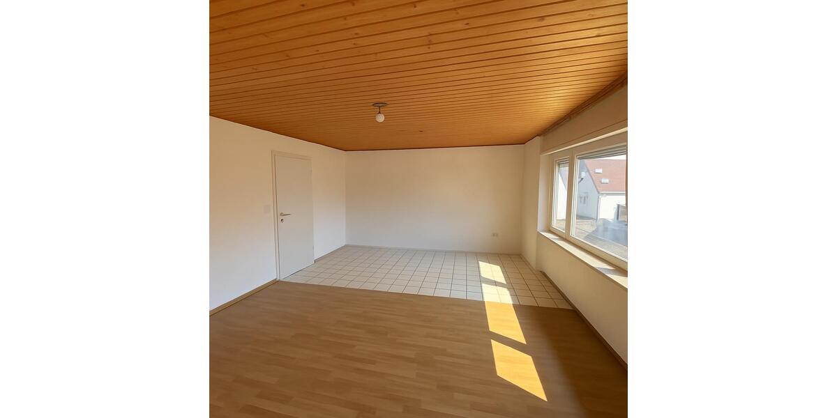 Etagenwohnung Griesheim - 2 Zimmer, 55 m&sup2;, 1.000&euro; | Angebot:26547055