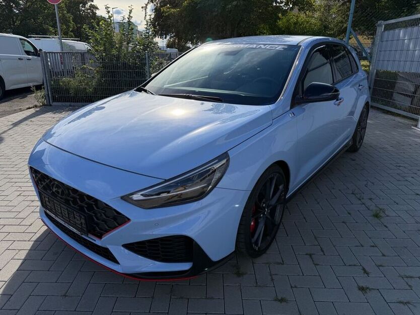 i30