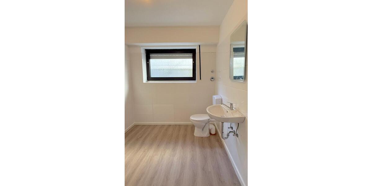 Dein perfektes Starter-Home: Super renovierte Souterrainwohnung in Erftstadt-Dirmerzheim 2 zimmer