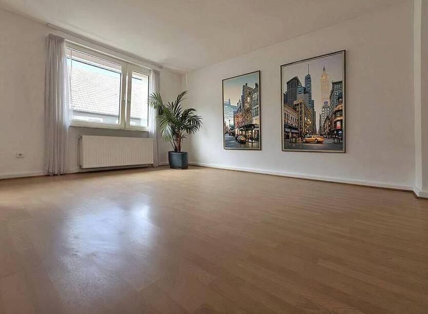 Frohnhausen: Schöne, ruhige 2,5-Zimmer-Wohnung mit EBK sucht neue Mieter