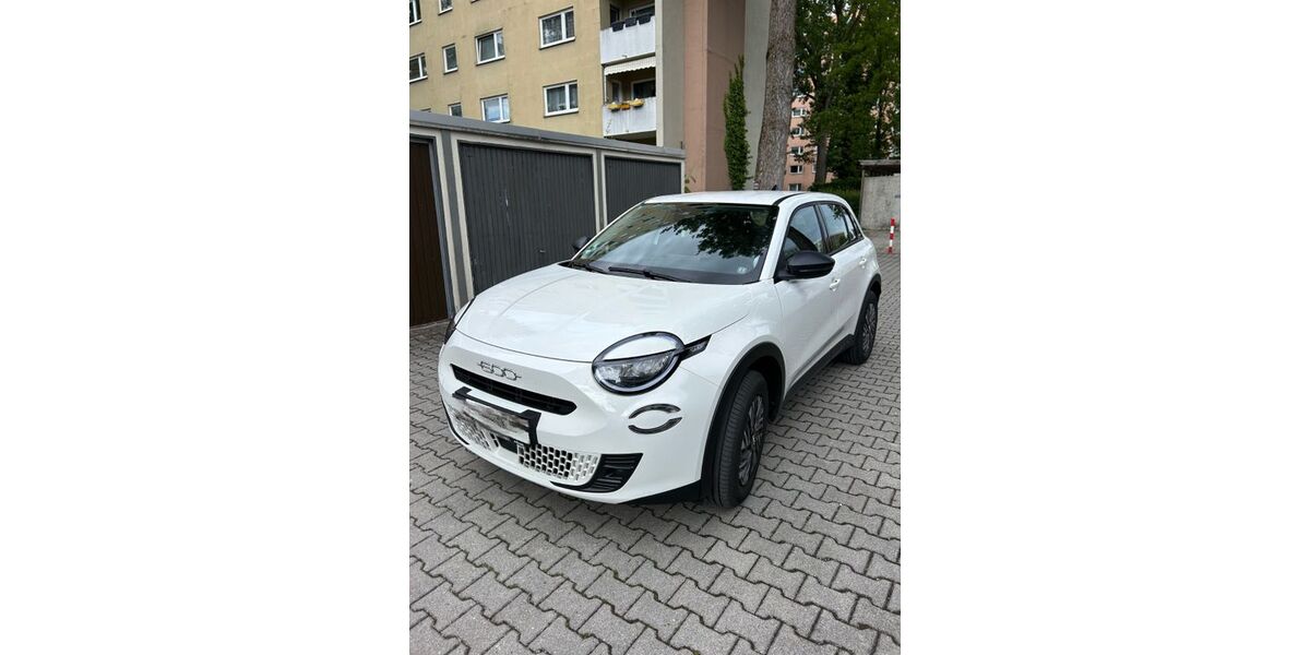 Fiat 600 4.400 km 18.800 &euro; München 80995