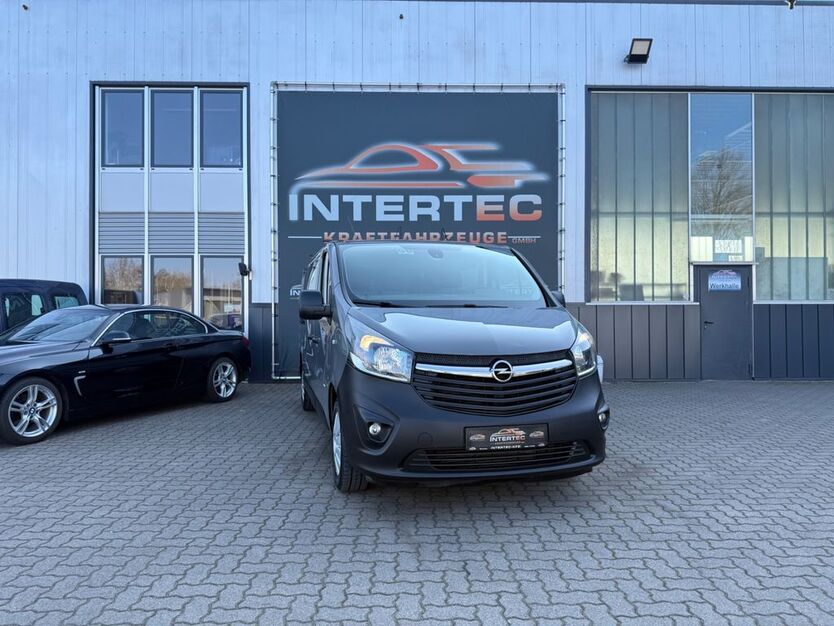 Opel Vivaro 166.000 km 14.250 € Rotenburg 27356