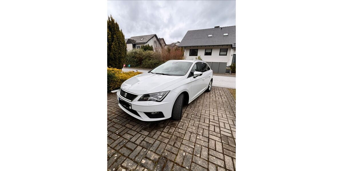 Seat Leon 159.000 km 7.800 &euro; Willingen 34508