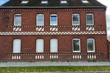 Haus zum Kaufen in Arneburg 170.000 € 300 m² 12 zimmer