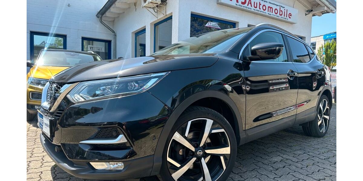 Nissan Qashqai 97.000 km 11.949 &euro; Gummersbach (Zwischen Toom Markt und ATU) 51645