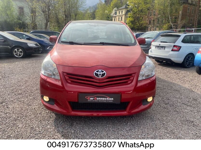 Toyota Verso 187.895 km 3.999 € Dresden 01187