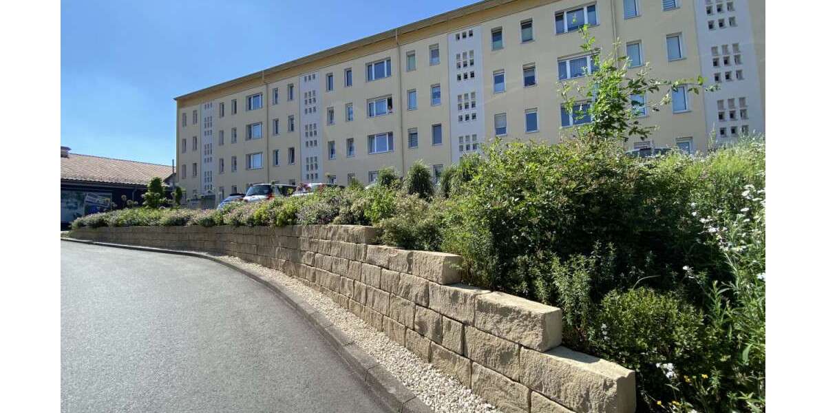Etagenwohnung Suhl Neundorf - 2 Zimmer, 44 m&sup2;, 305&euro; | Angebot:27076796