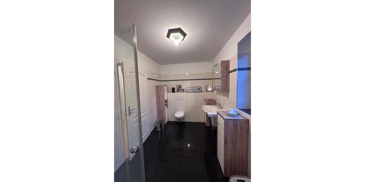 Mehrfamilienhaus, Wohnhaus Lensahn - 8 Zimmer, 160 m&sup2;, 399.000&euro; | Angebot:26073381