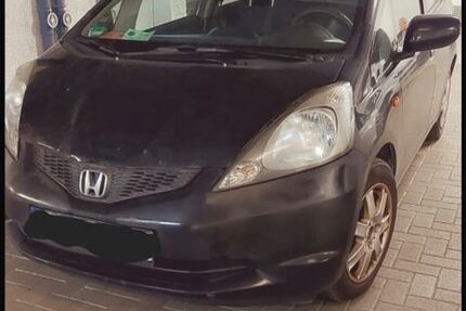 Honda Jazz 292.600 km 990 &euro; Stuttgart 70199