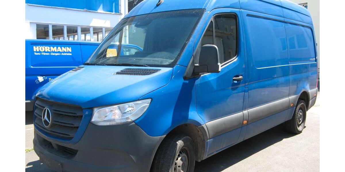 Mercedes-Benz Sprinter 236.000 km 15.900 &euro; Bielefeld 33613